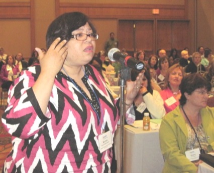 Karen Gleghorn-Harris (MO), raises a question